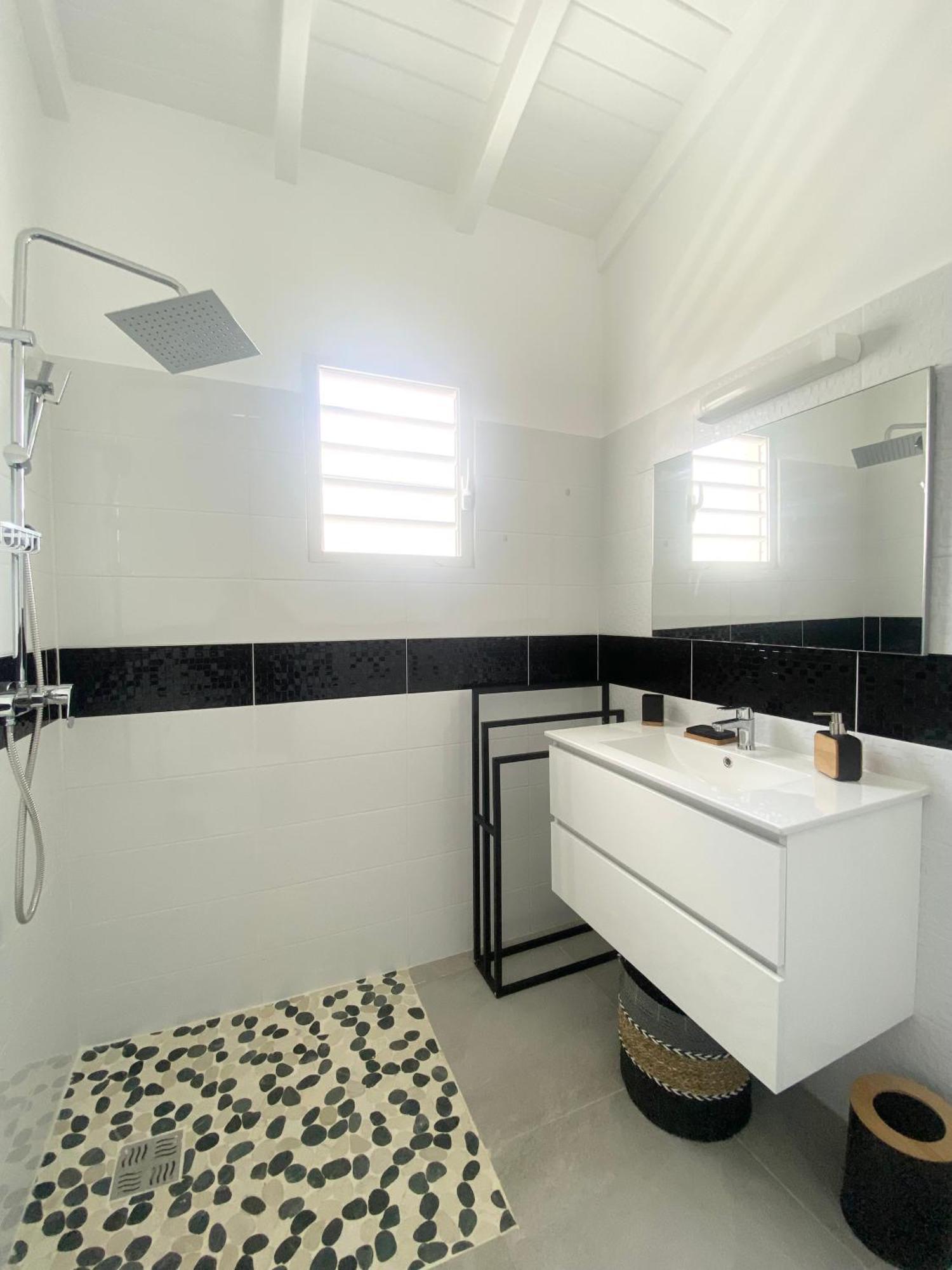 Villa Lanais Baie-Mahault Extérieur photo