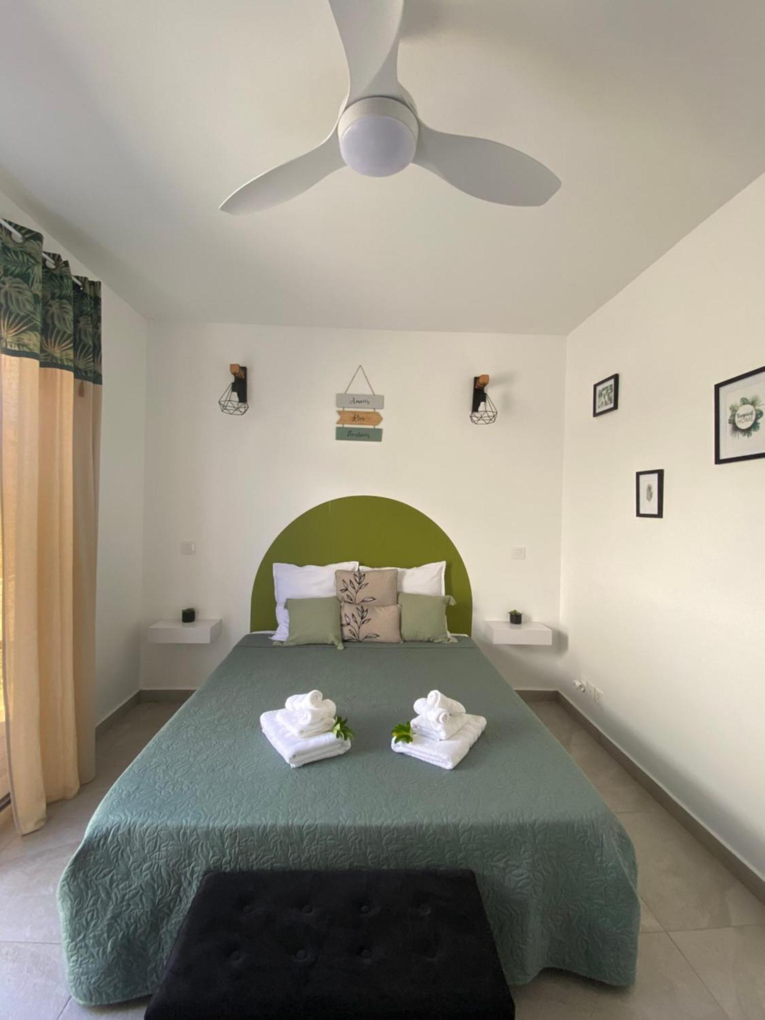 Villa Lanais Baie-Mahault Extérieur photo