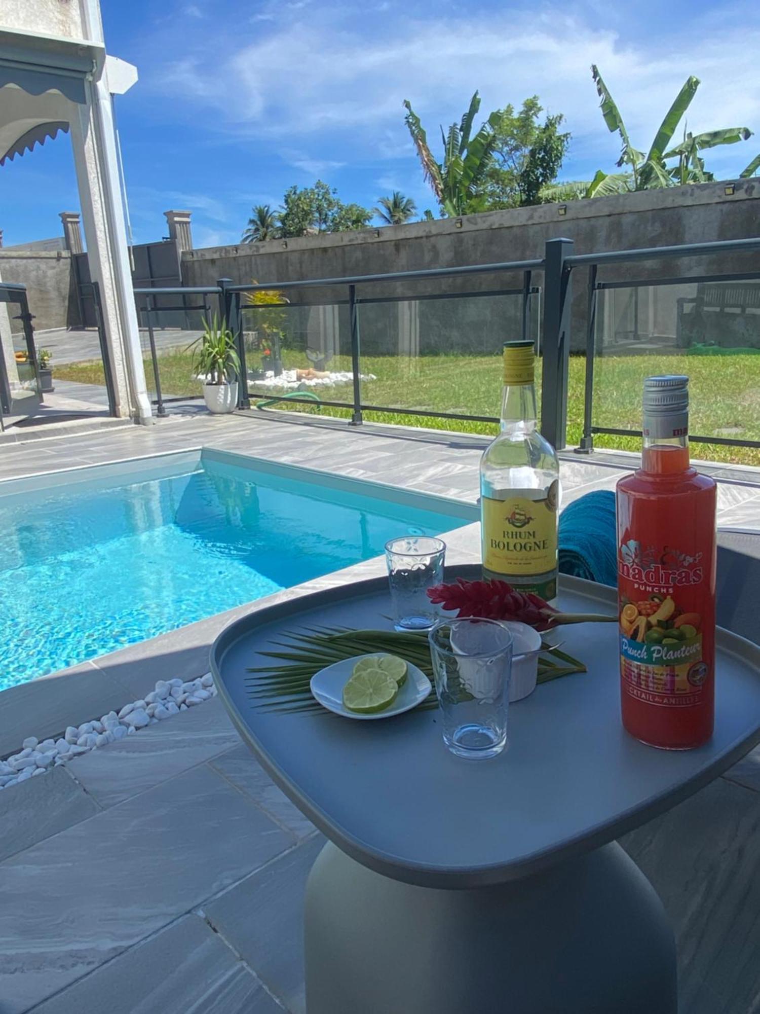 Villa Lanais Baie-Mahault Extérieur photo
